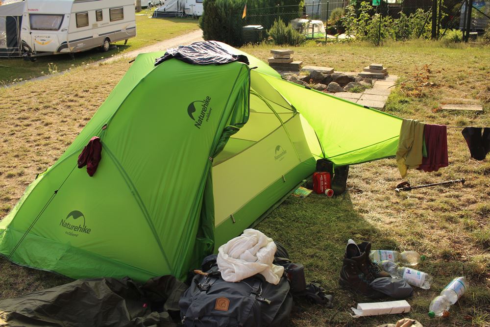 Unser Zelt auf dem Lahn-Camino mit Zelt